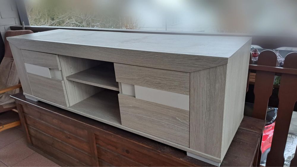 Komoda sprzedam mebel