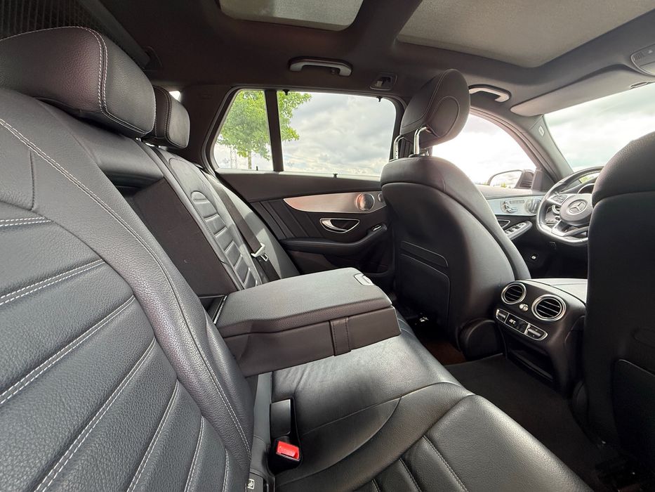 Mercedes C300h AMG Line