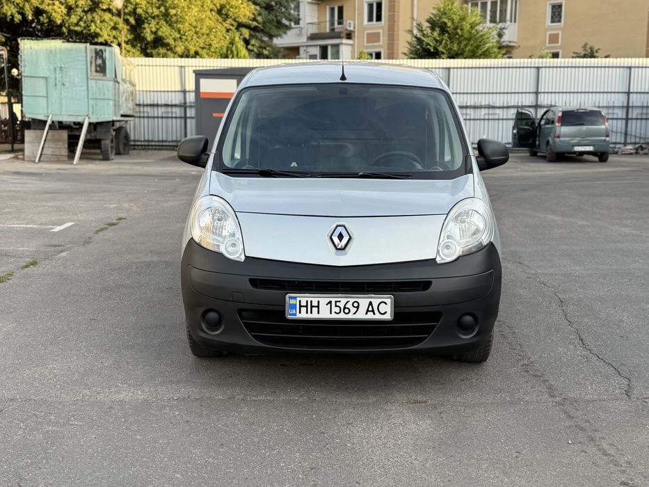 продам Рено Кенго