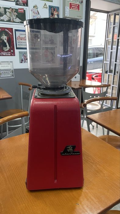 Moinho de cafe profissional