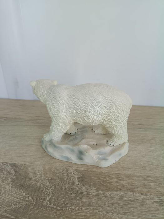 Figurka niedźwiedzia polarnego „Norway”