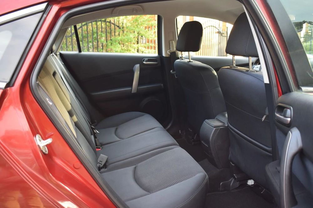 Mazda 6 Auto od nowości w naszej rodzinie. Auto z gazem. Polecam.