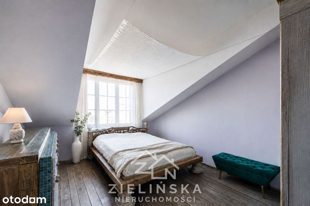 Klimatyczny dom w Orłowie | 194 m²|2 wejścia