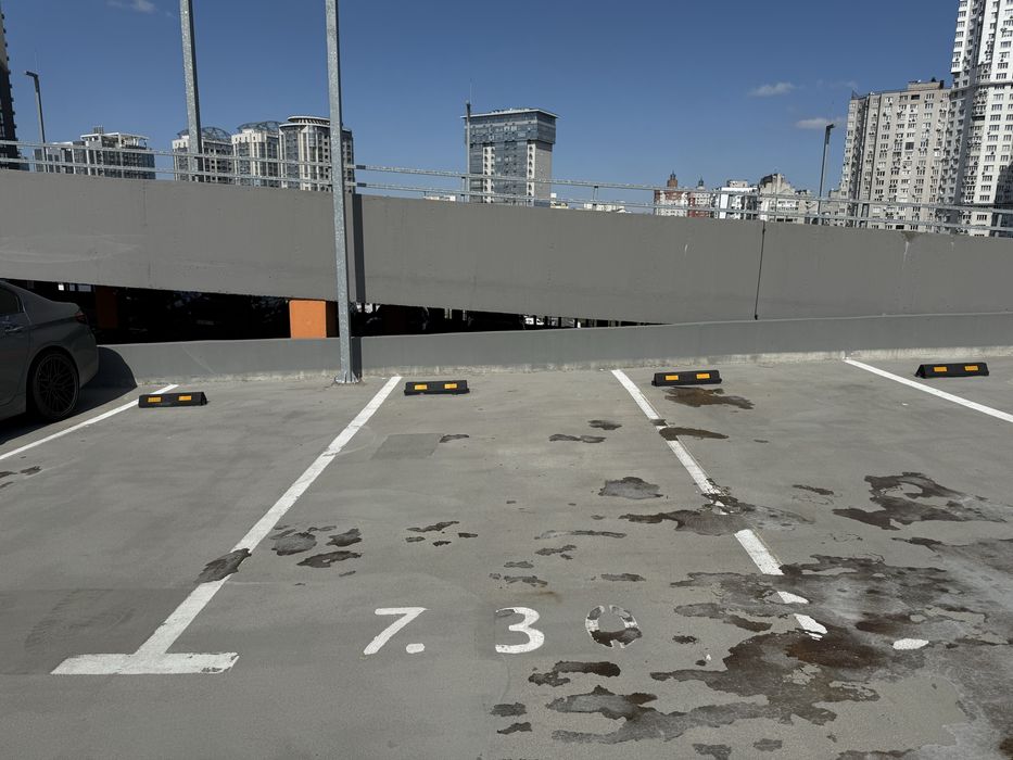 Оренда паркомісця ЖК Севен, 7, Seven