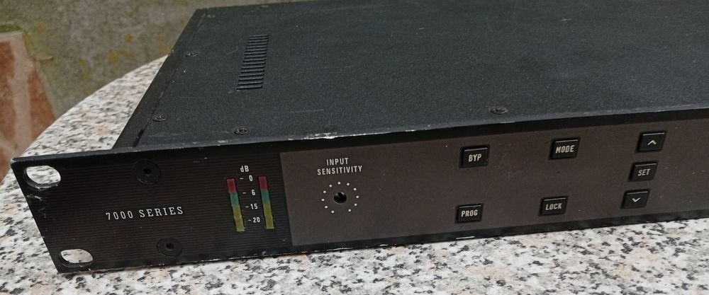 Kamera pogłosowa URZĄDZENIE ESTRADOWE BEL 7100