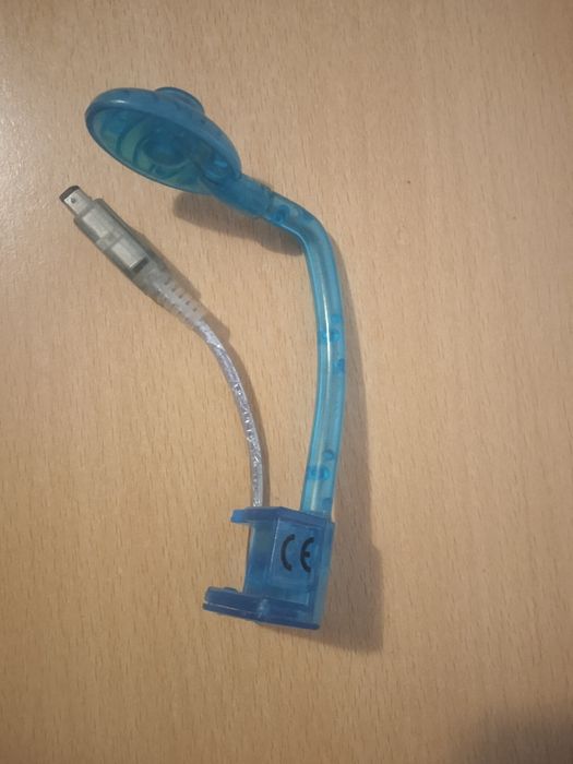 Lanterna Game Boy Color