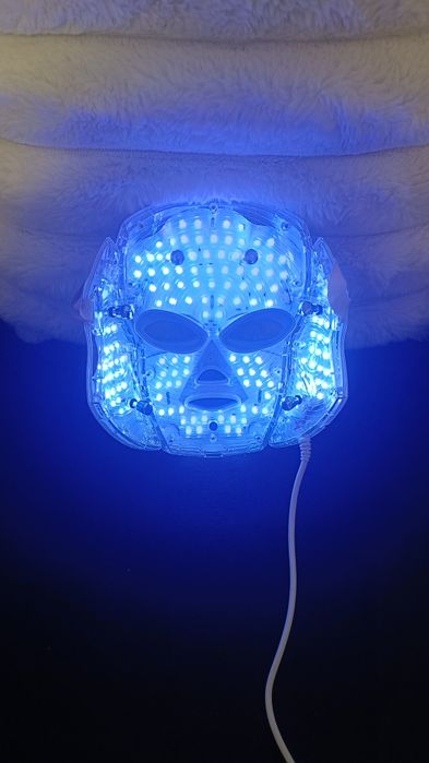 Sprzedam maskę LED z elektrostymulacja