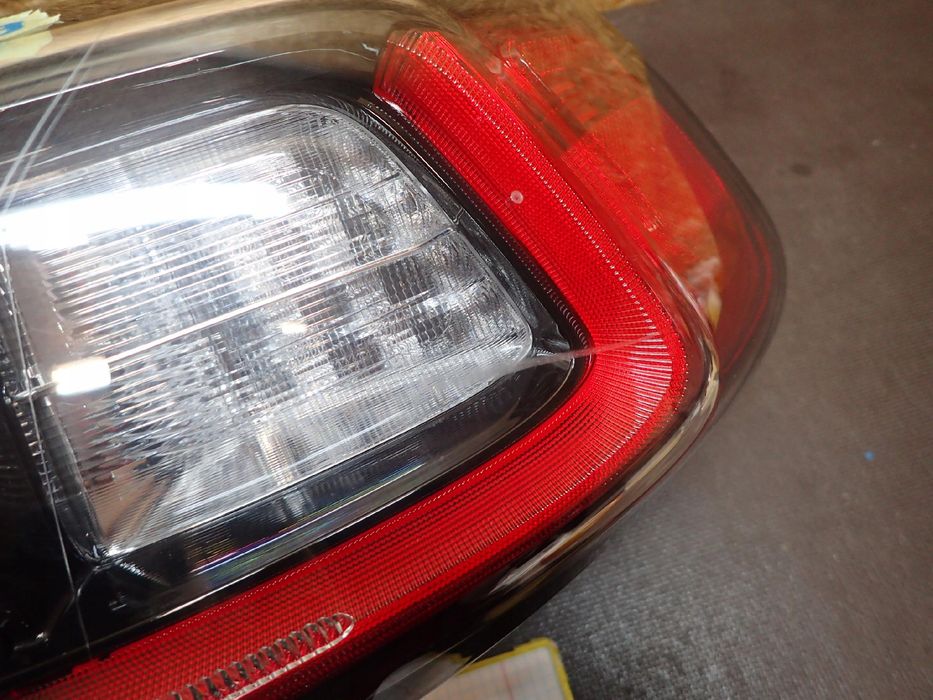 Lampa lampy tył prawa jeep cherokee kl led lift 18