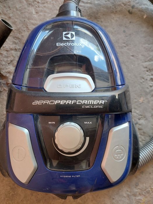 Продам пылесос Electrolux