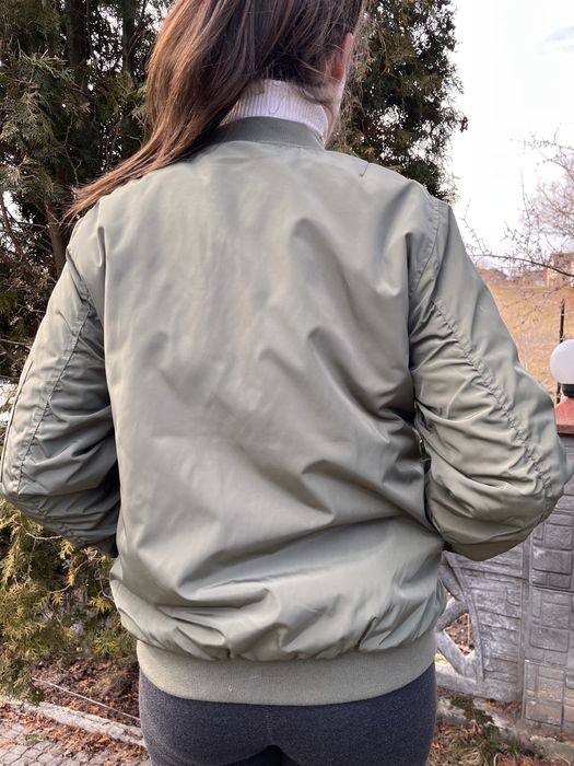 Куртка весна/осінь