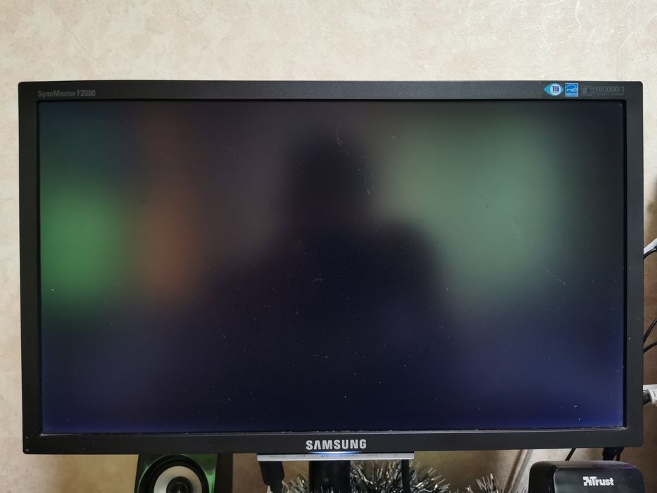 Продам монітор Samsung F2080