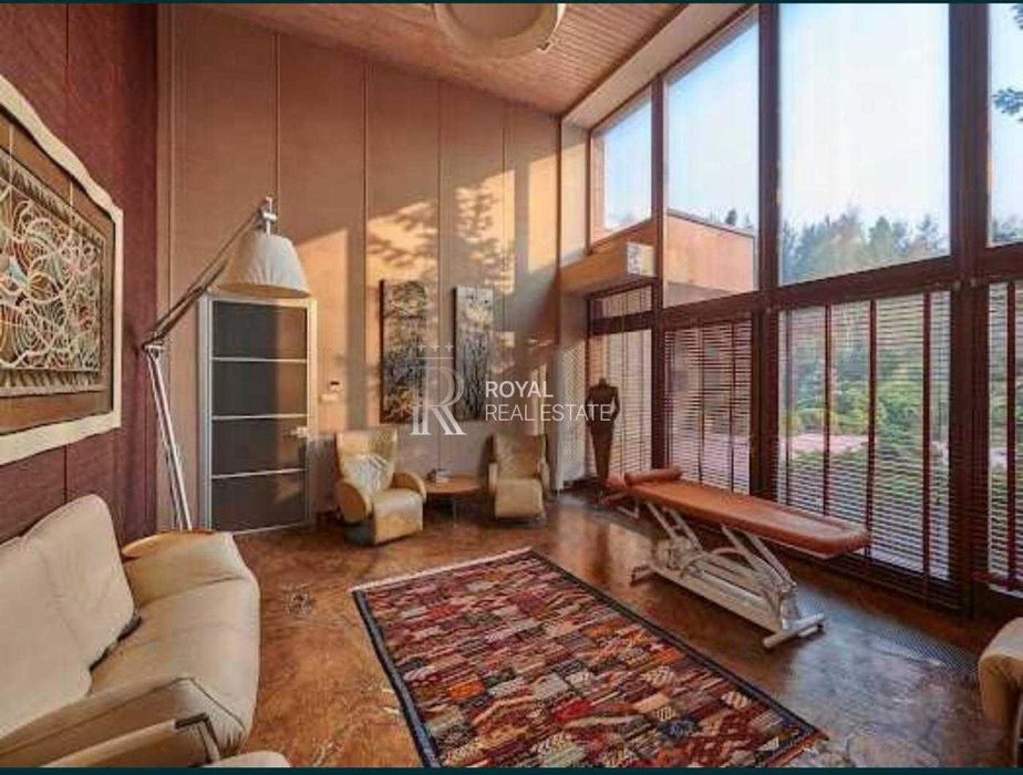 Продаж та оренда будинку Маєток з Парком 3Га Ліс Басейн Нові Безрадичи