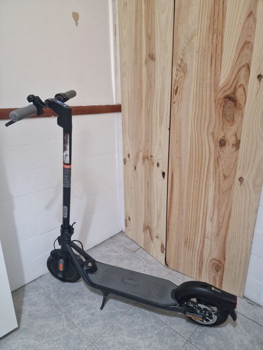 Trotinete elétrica segway ninebot f25e ii