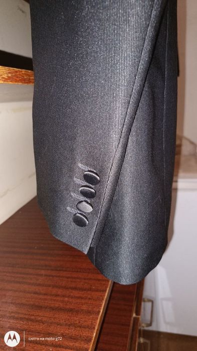 Продається гарний костюм на хлопця, 46 розмір