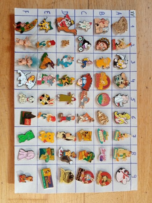 Pins de mola variados - XV