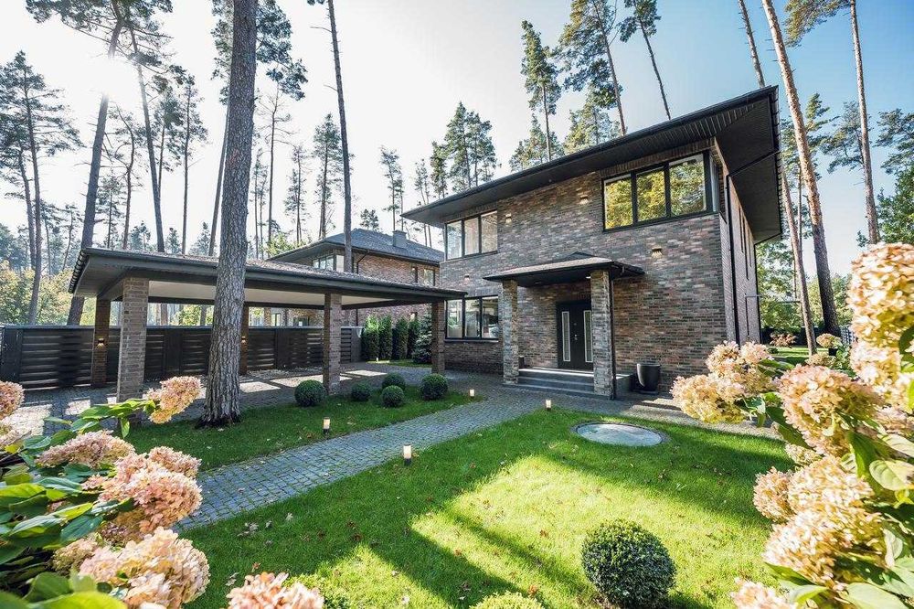 Продаж Неймовірного будинку серед сосен, еколокація, Плюти