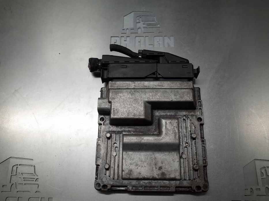komputer sterownik silnika mercedes c w204 a0044469440 a2711504279