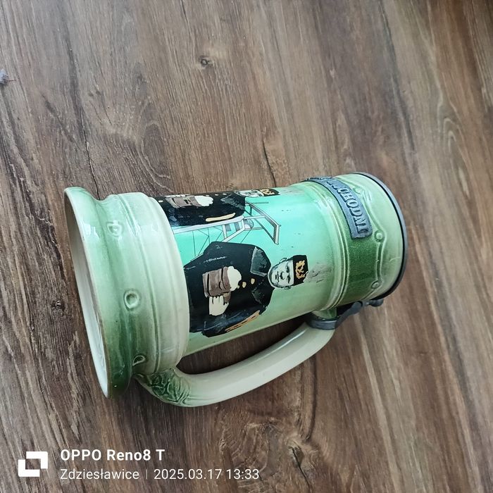 Kufel z klapką (okazjonalny)