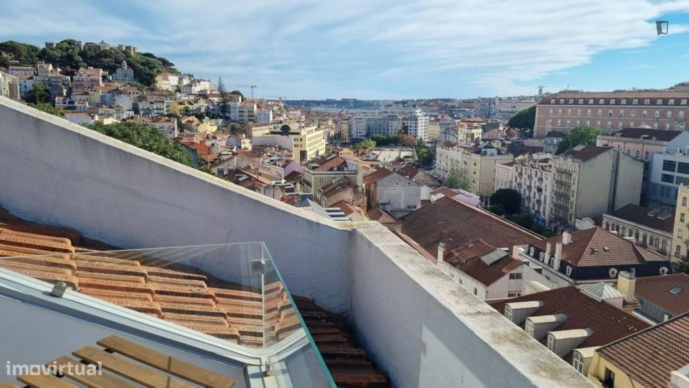 Apartamento com 2 quartos - localizado em Intendente Lisbon