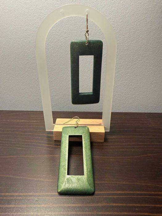 drewniane, zielone kolczyki