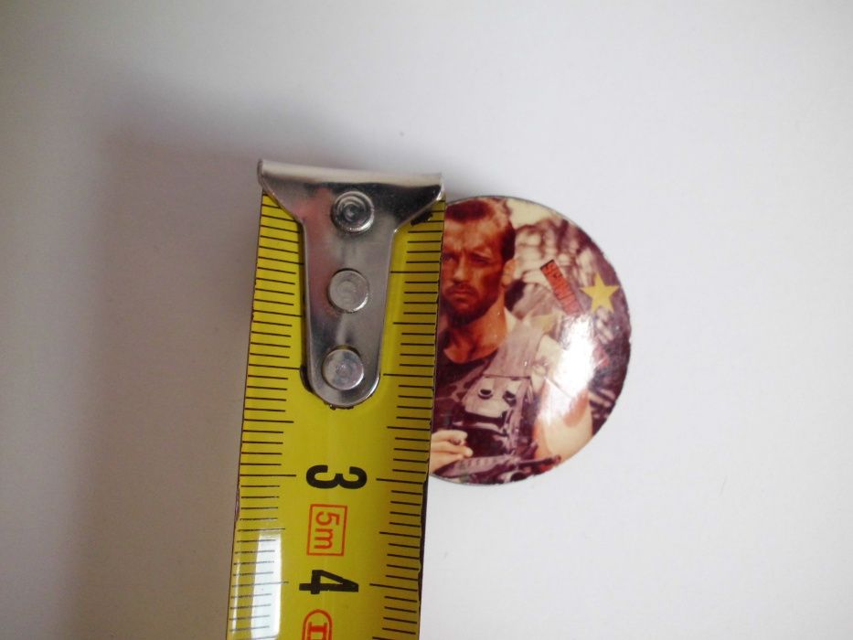 przypinka kolekcja starocie Arnold Schwarzenegger komando commando