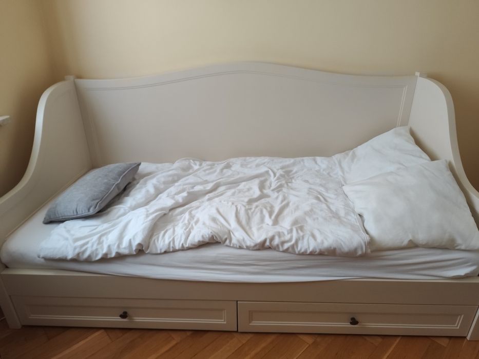 Komplet mebli do pokoju