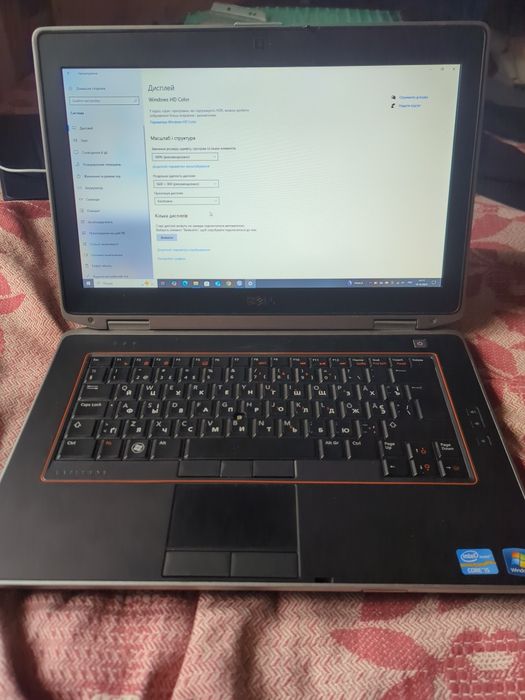 Ноутбук в хорошому стані (DELL)