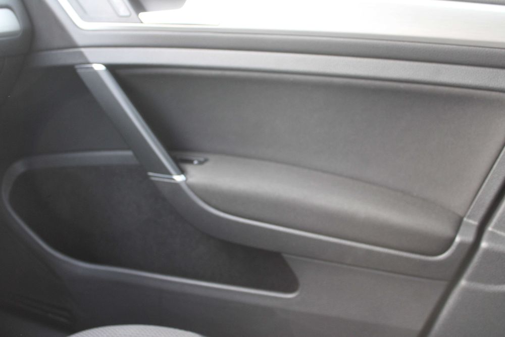 Volkswagen Golf 2015  2.0 TDI DSG (150 k.c.) Base - офіційний!