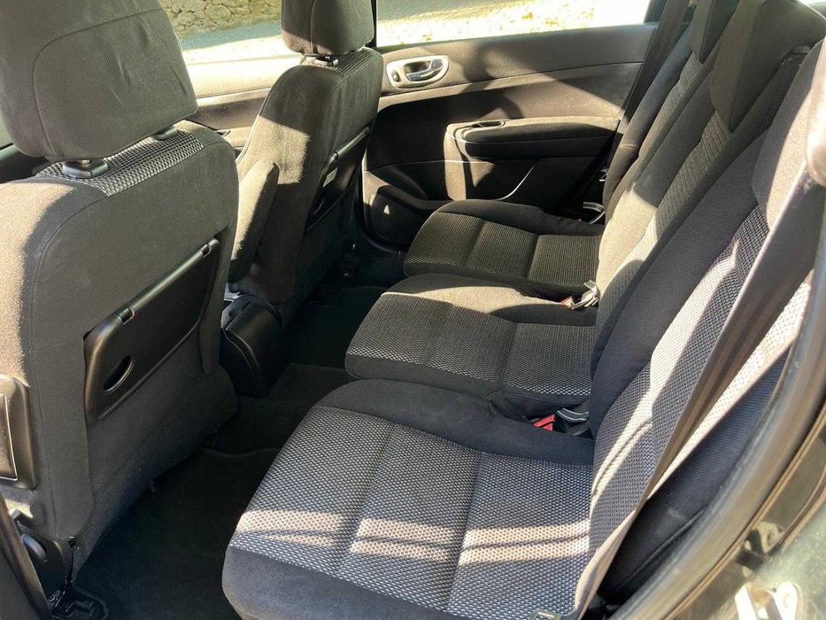 Peugeot 307 SW Executive 1.6 HDI - 08