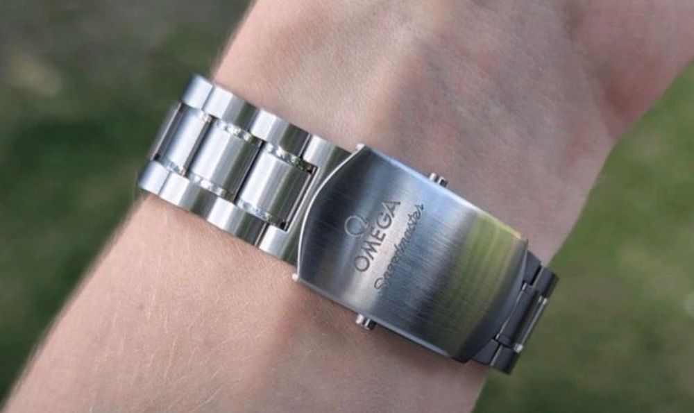 Omega Speedmaster Racing