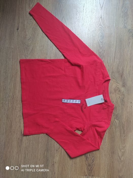 Dwie Nowe bluzki r.140 reserved