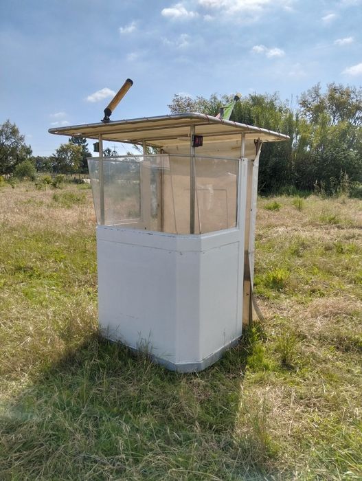 Guarda patrão / Consola / cabine para barco