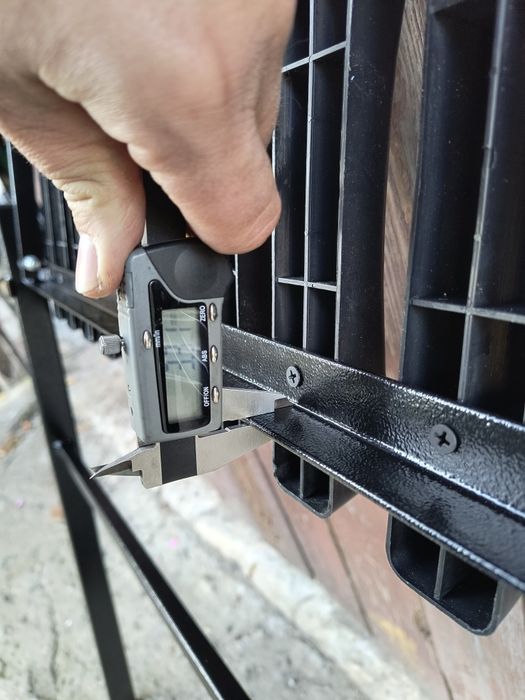 Ławka cmentarna składana .Możliwy montaż
