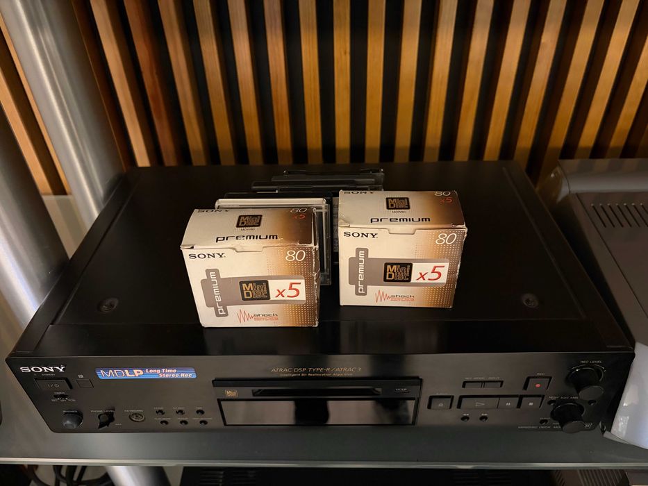 Leitor/Gravador MiniDisc SONY MDS-JB940 – Excelente Estado Oferta MD´S