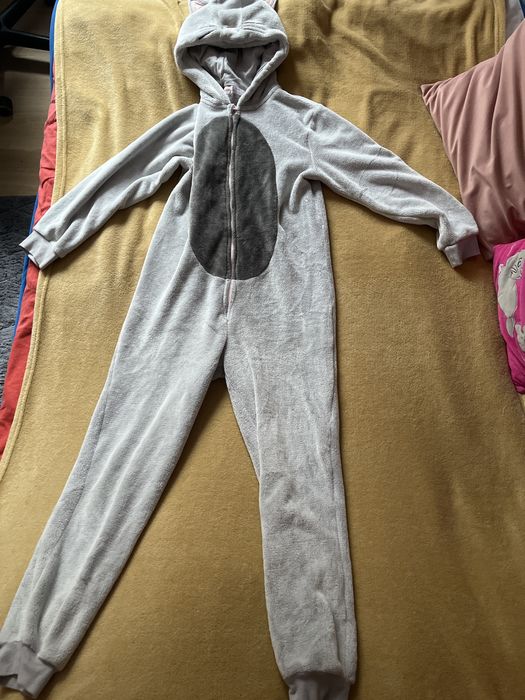 Zapinana piżama w kota dla dzieci