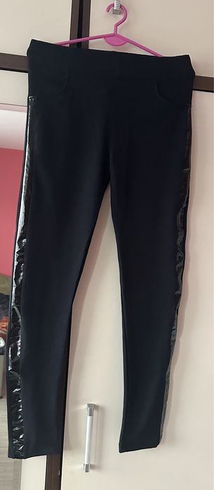 Spodnie z lampasami nowe M 38