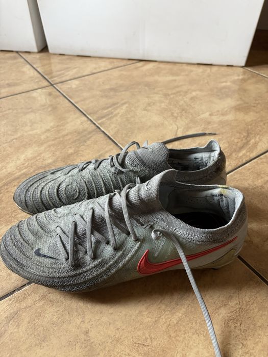 Korki pilkarskie „profeski” EUR 41