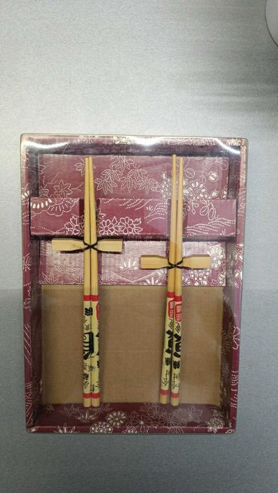 Набор паличок для суші новий в коробці