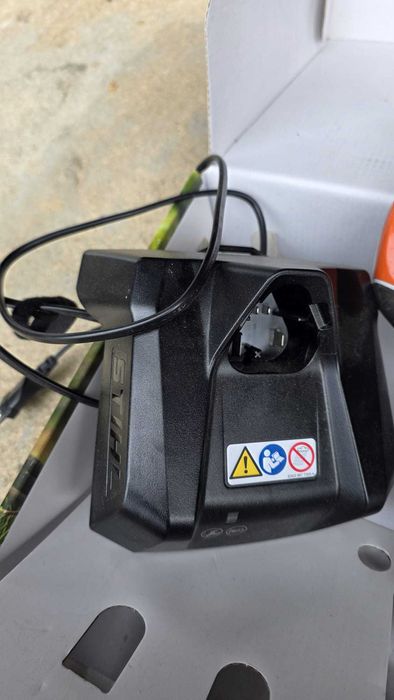 Tesoura Poda Stihl Electrica Asa 20.0 apenas, 2 Baterias, apenas 143 cortes (Como nova)
