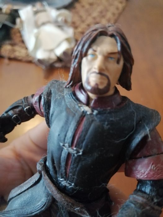 Boromir boneco senhor dos anéis