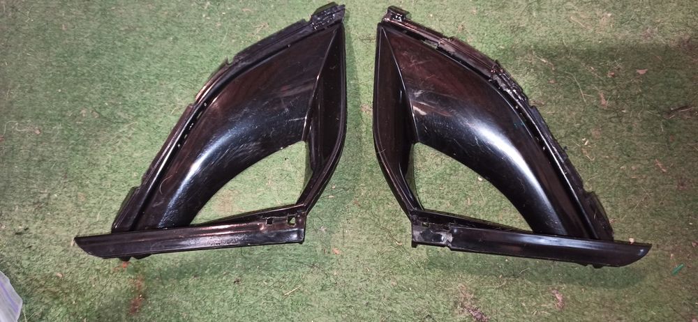 Заглушка переднього бампера Chevrolet Bolt euv