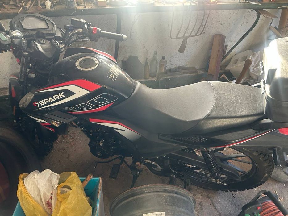 Продам спарк 200