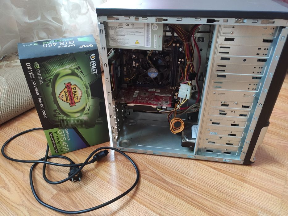 Комп'ютер та монітор, Intel i5 3.3ghz, Palit GTS 450 2gb 4gb оперативк