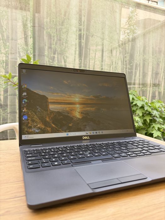 Dell Latitude 5500 | i7 gª Geração | 16GB RAM | SSD 512GB NVMe Samsung | Windows 11 Pro + Office