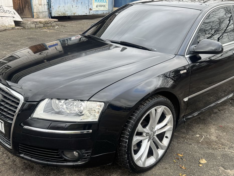 продам AUDI A8S8 4.2