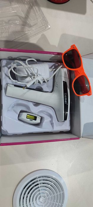 Фотоепілятор Kemei KM-6812