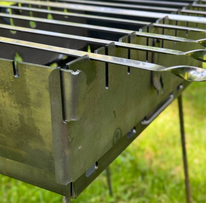 Мангал валіза / Mmangal bbq / Grill / 3mm - 8 sham.