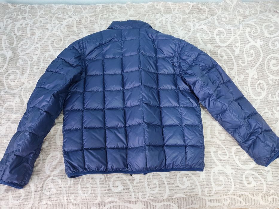 Продам Lacoste пуховик