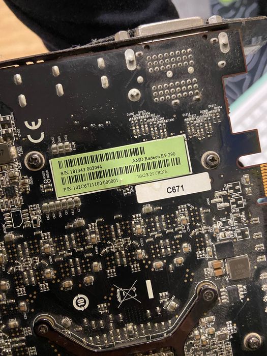 Відеокарта r9 290