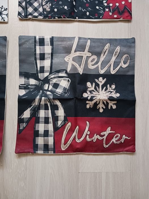 Świąteczne poszewki na poduszki / 4szt / 45cm x 45cm / nowe